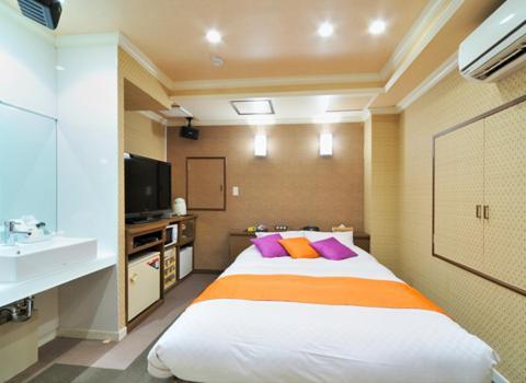 Hotel California Kaminarimon (Adults Only) Токио Экстерьер фото